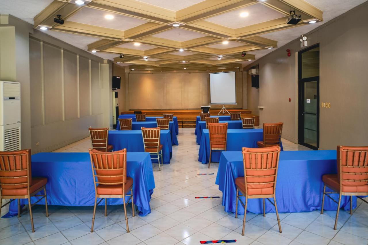 Hotel Valencia Εξωτερικό φωτογραφία