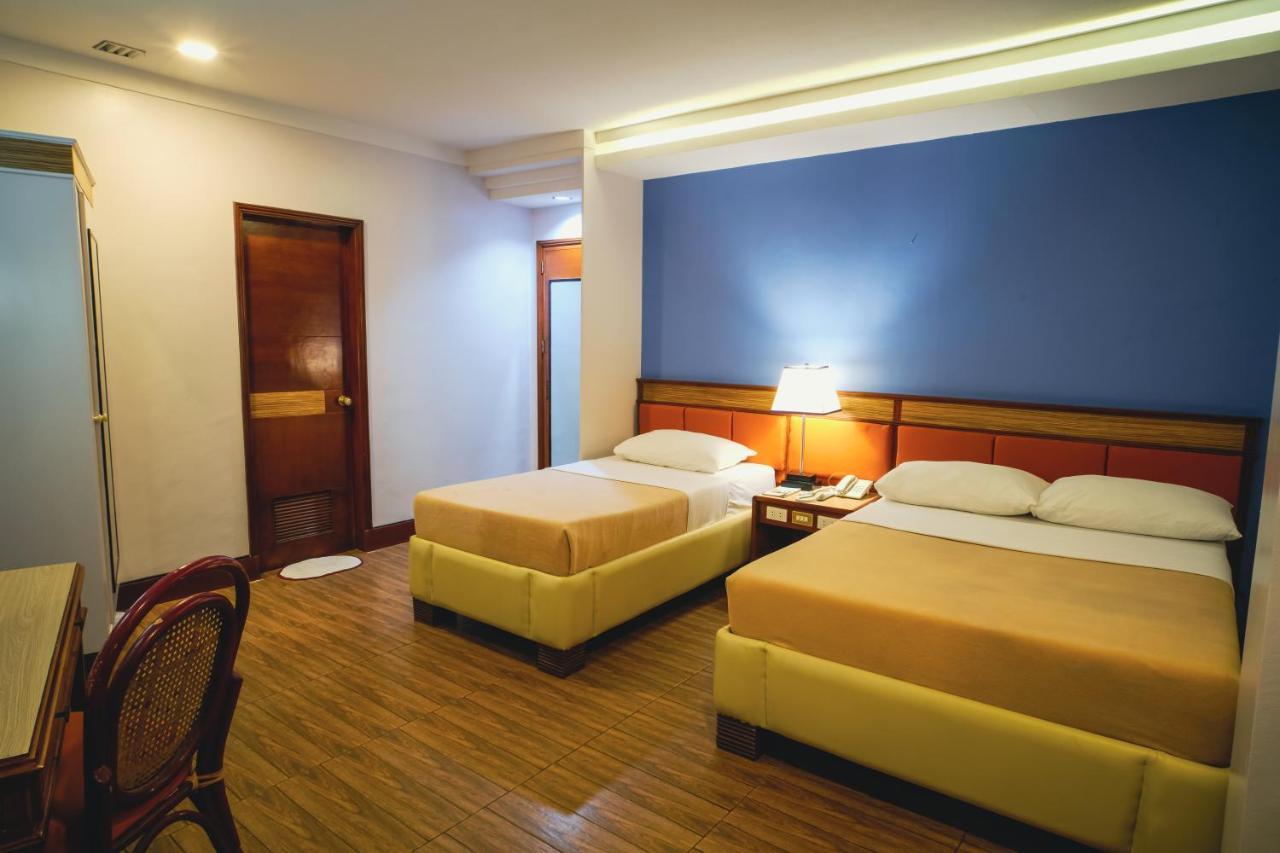 Hotel Valencia Εξωτερικό φωτογραφία