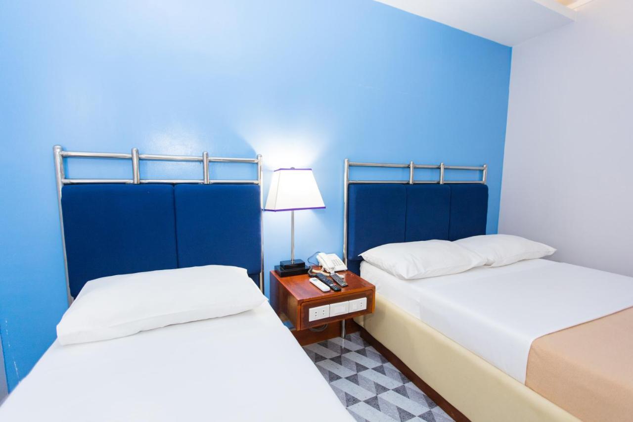 Hotel Valencia Εξωτερικό φωτογραφία
