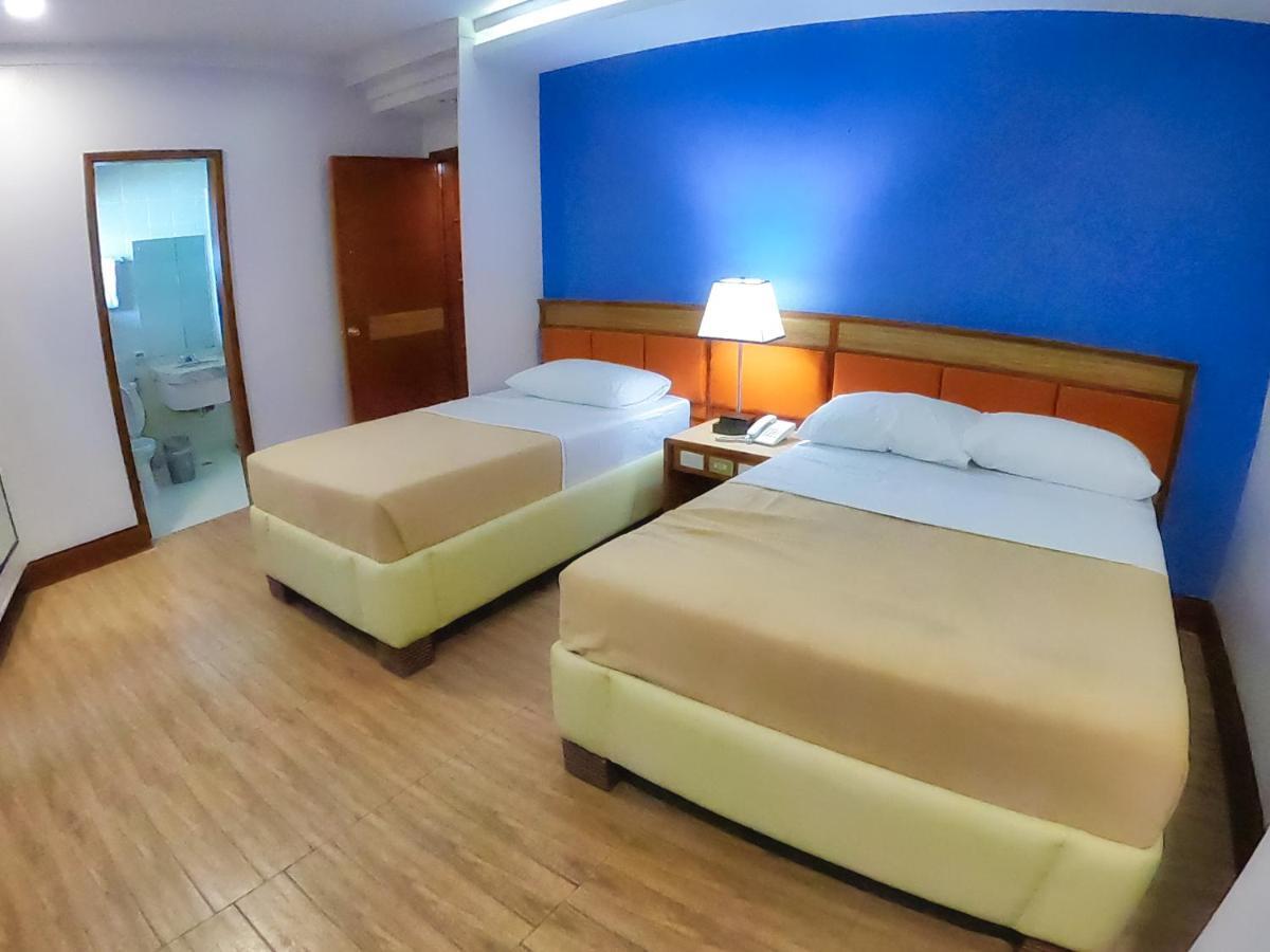 Hotel Valencia Εξωτερικό φωτογραφία